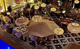 Palais Shazam&SPA